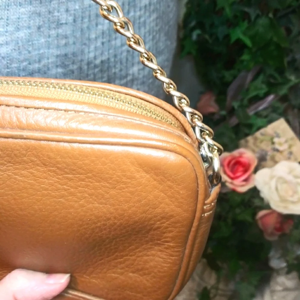 Michael Kors Ginny Caramel Brown Leather Camera Bag Style Crossbody - Picture 10 of 13